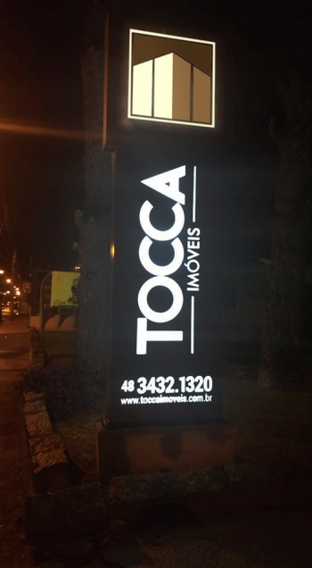 totem/toldo 13